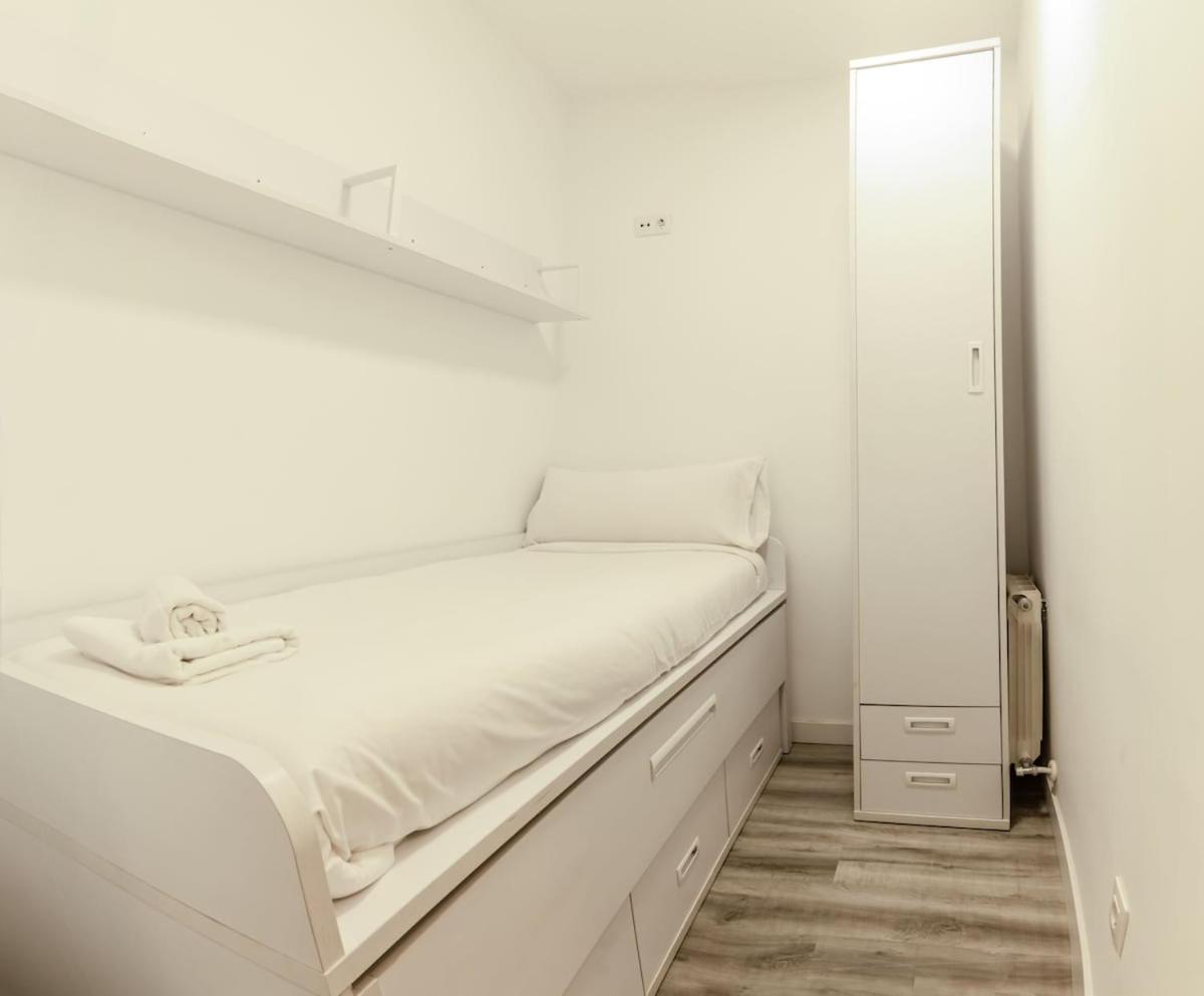 Madrid Cozy & Minimal Seasonal Apartment Ngoại thất bức ảnh